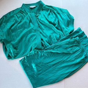 Vintage Emerald Green Satin Pajama Set